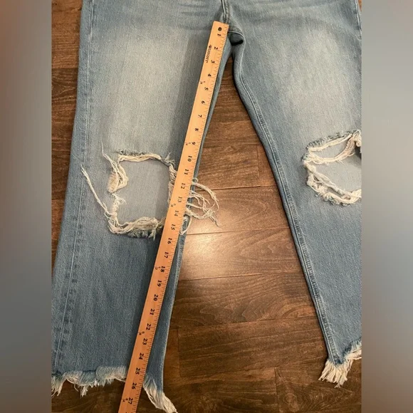 Free People We the Free Maggie Straight Leg Distressed Jeans Size 29 - Picture 9 of 11